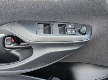 Toyota Yaris Cross 1.5.HEV 116k Comfort 2×4 full