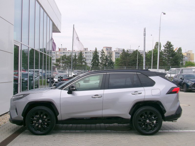 Toyota RAV4 SELECTION 2.5 HEV 160kW AT full