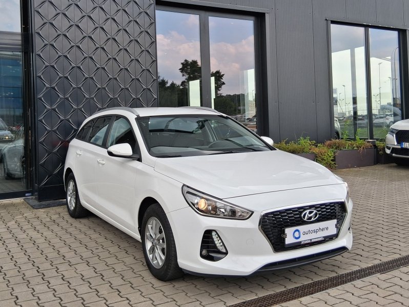 Hyundai i30 TRIKOLOR KOM. 1.4 T-GDi 103 kW full