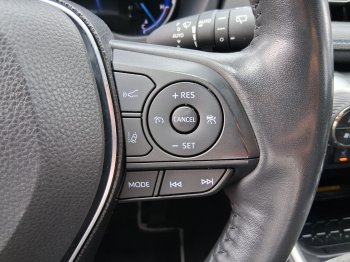 Toyota RAV4 SELECTION 2.5 HYB. 160 kW full