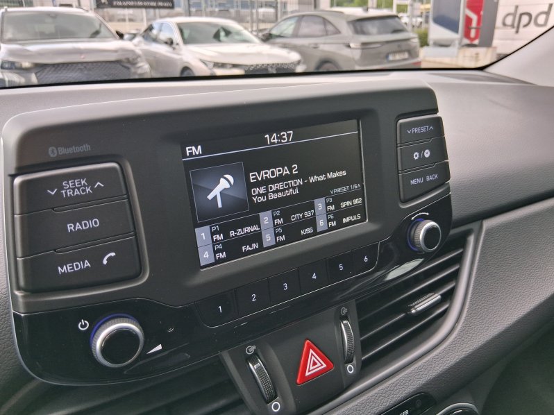 Hyundai i30 TRIKOLOR KOM. 1.4 T-GDi 103 kW full