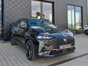 DS Automobiles DS7 CROSSBACK ESPRIT D. V. 1.6 E-Tense 4×4 full