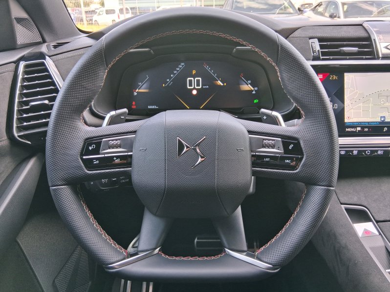DS Automobiles DS7 CROSSBACK PERFORM. LINE 1.6 PT 133 kW full