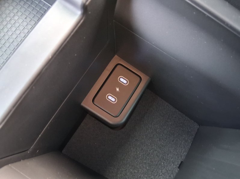 Hyundai Ioniq 6 STYLE PR. 77 kWh 4×4 239 kWh full