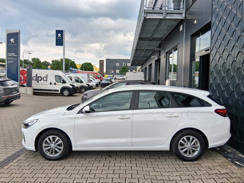 Hyundai i30 TRIKOLOR KOM. 1.4 T-GDi 103 kW full