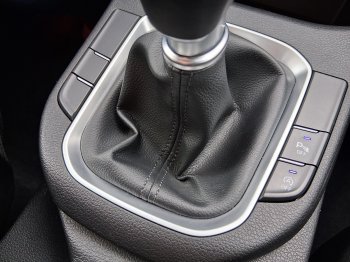 Hyundai i30 TRIKOLOR KOM. 1.4 T-GDi 103 kW full