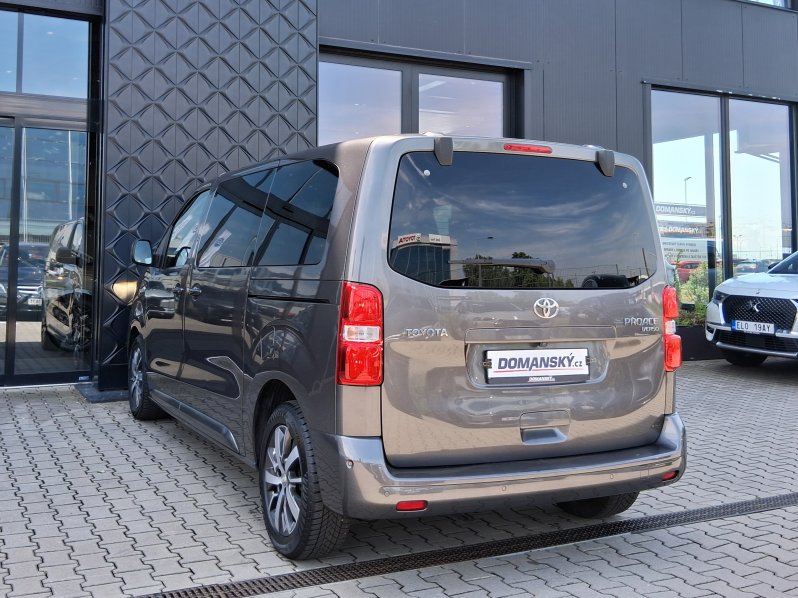 Toyota ProAce Verso FAMILY 2.0 D-4D 106 kW 8 míst full