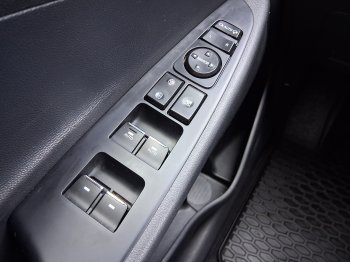 Hyundai Tucson TRIKOLOR 1.6 CRDi 100 kW full