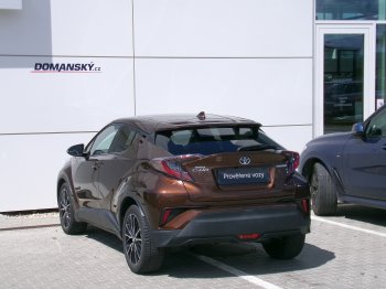 Toyota C-HR EXECUTIVE 1,8 HYBRID 90kW full