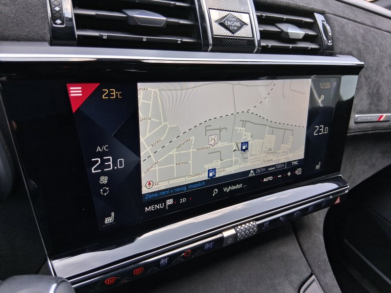 DS Automobiles DS7 CROSSBACK PERFORM. LINE 1.6 PT 133 kW full