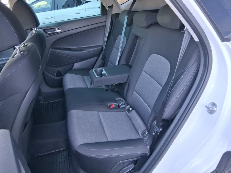 Hyundai Tucson TRIKOLOR 1.6 CRDi 100 kW full