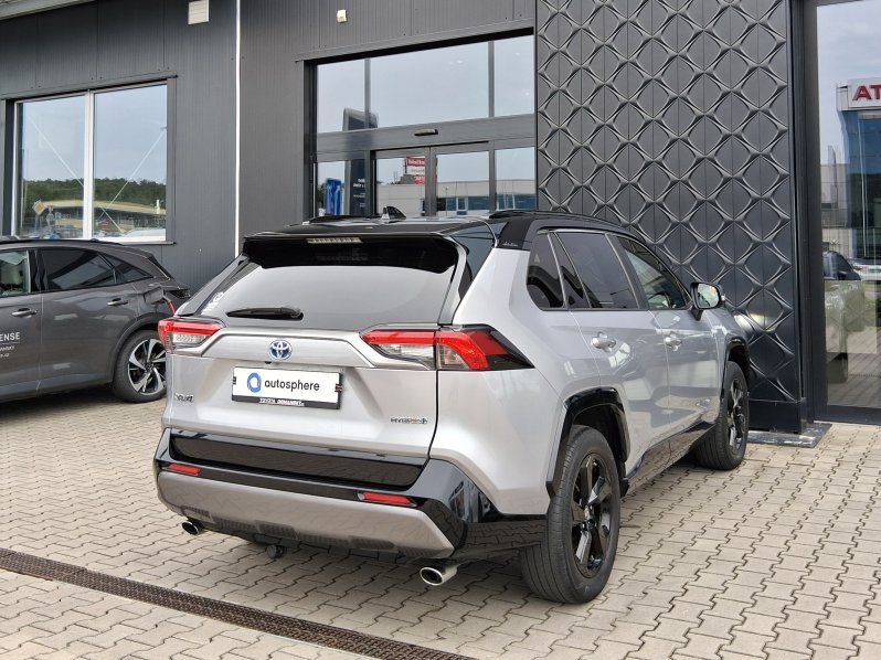 Toyota RAV4 SELECTION 2.5 HYB. 160 kW full
