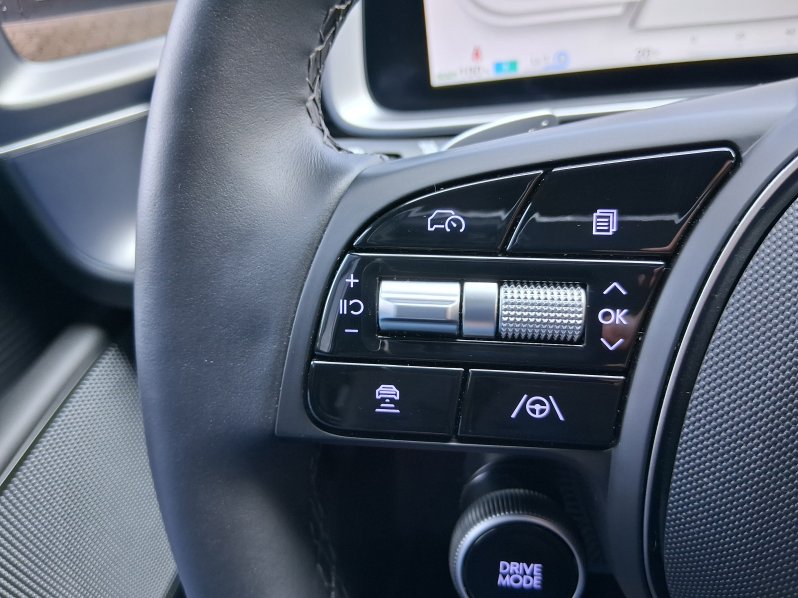 Hyundai Ioniq 6 STYLE PR. 77 kWh 4×4 239 kWh full