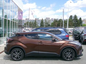 Toyota C-HR EXECUTIVE 1,8 HYBRID 90kW full