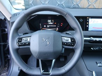 DS Automobiles DS4 EDITION FRANCE 1,5 BlueHDi 130 full