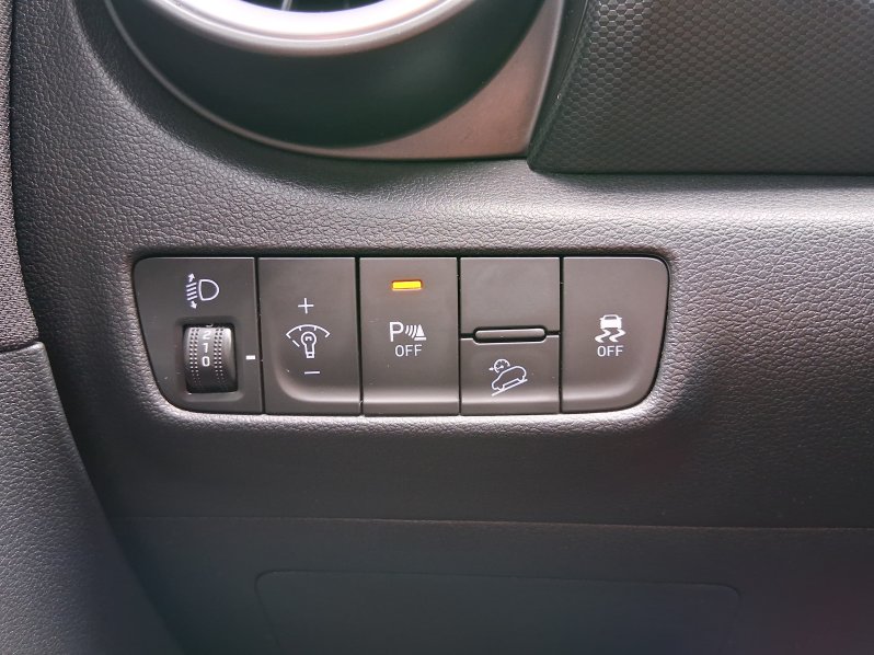 Hyundai Kona COMFORT 1.0 T-GDi 88 kW full