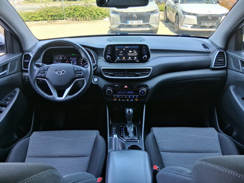 Hyundai Tucson TRIKOLOR 1.6 CRDi 100 kW full