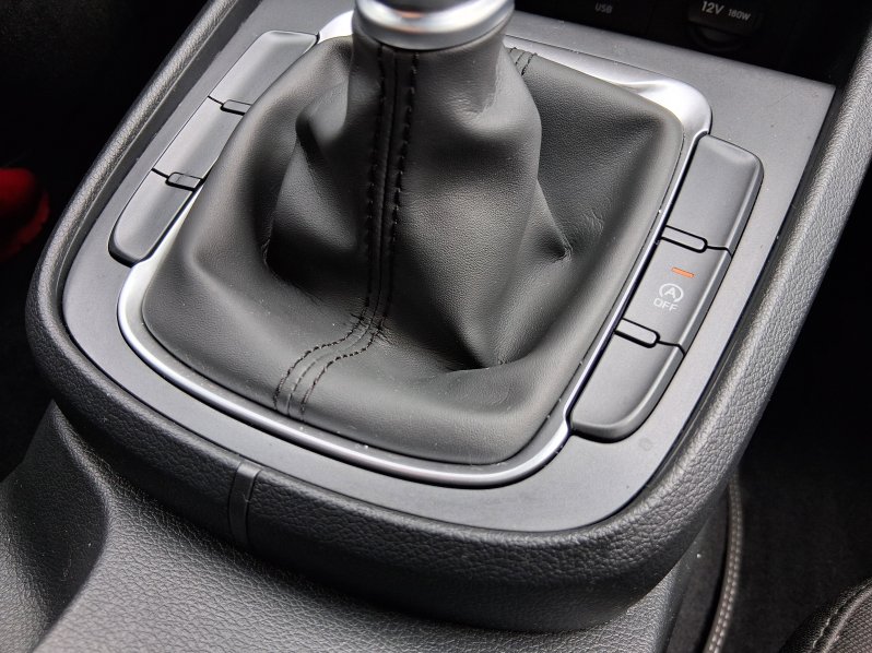Hyundai Kona COMFORT 1.0 T-GDi 88 kW full