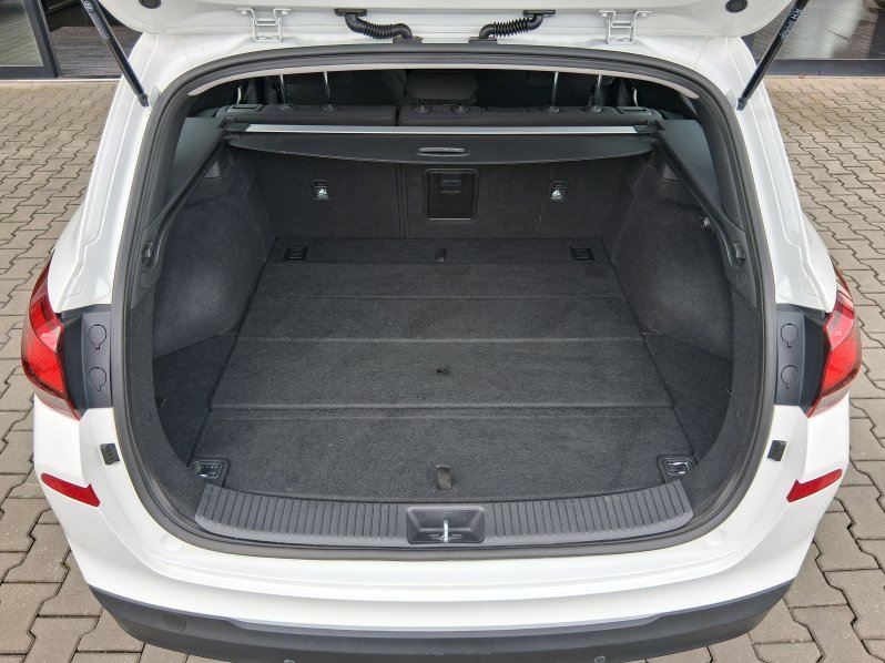 Hyundai i30 TRIKOLOR KOM. 1.4 T-GDi 103 kW full