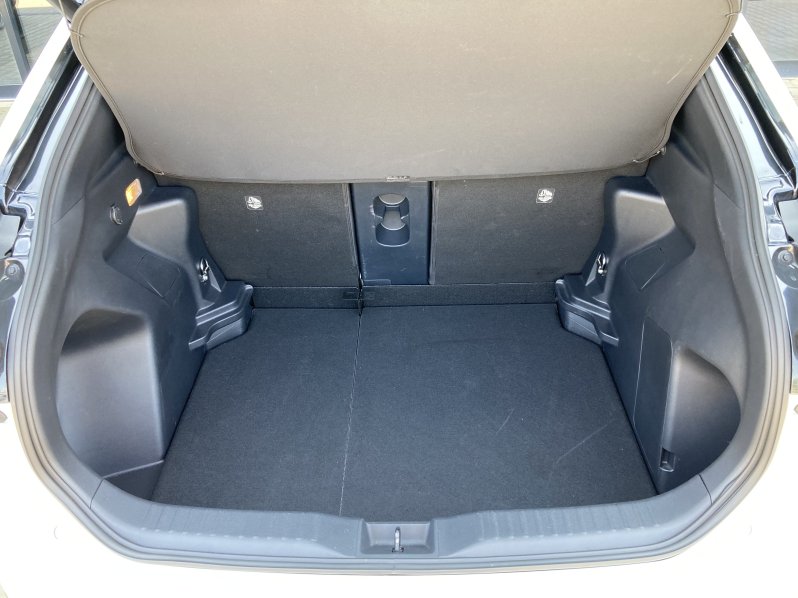 Toyota Yaris Cross PREMIERE EDIT. 1.5 HYB. 85 kW full