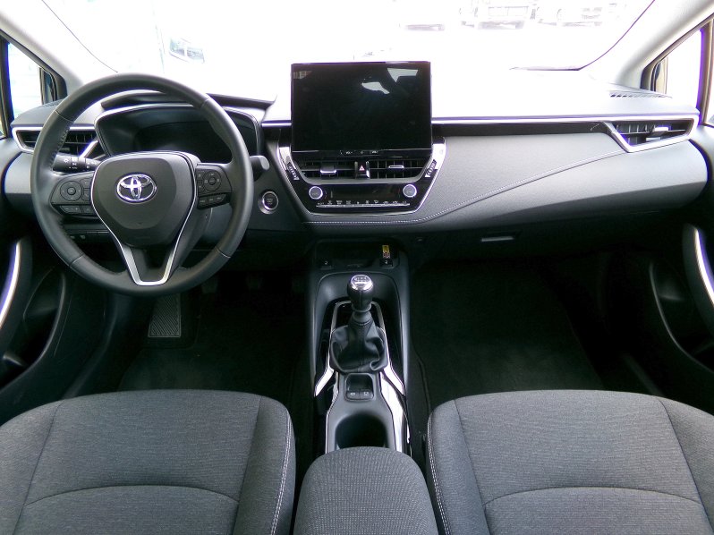 Toyota Corolla SD COMFORT TECH 1,5 92kW MAN full
