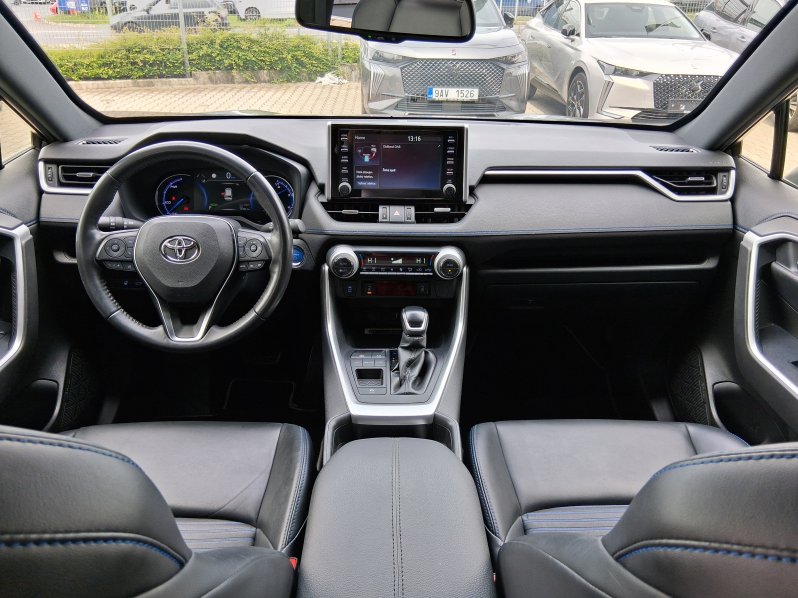 Toyota RAV4 SELECTION 2.5 HYB. 160 kW full