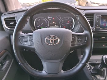 Toyota ProAce Verso FAMILY 2.0 D-4D 106 kW 8 míst full
