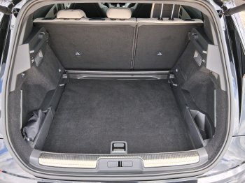 DS Automobiles DS7 CROSSBACK ESPRIT D. V. 1.6 E-Tense 4×4 full