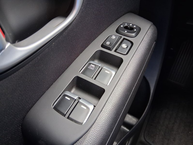 Kia Soul COMFORT 1.6 GDI 97 kW full