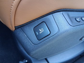 DS Automobiles DS7 CROSSBACK RIVOLI 1.6 E-TENSE 4×4 221 kW full