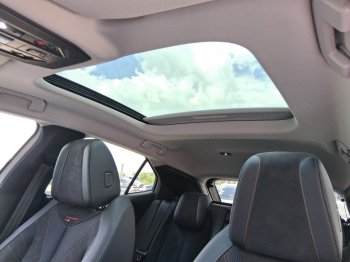 DS Automobiles DS4 PERFORM. LINE+ 1.2 PT 96 kW full