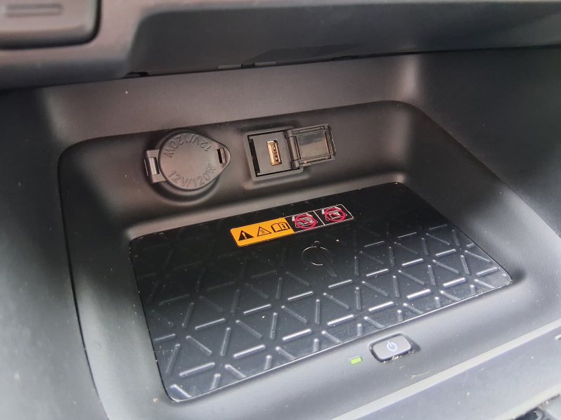 Toyota RAV4 COMFORT ST. 2.0 VVTi 4×4 129kW full