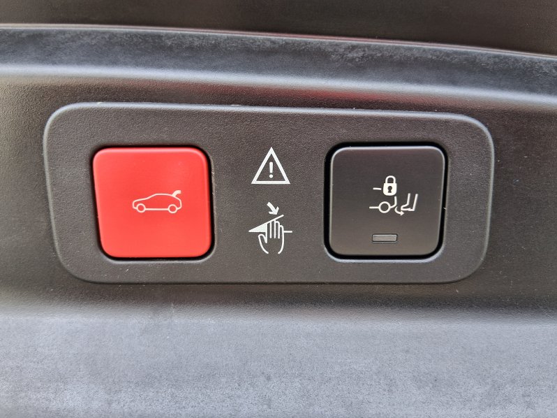 Peugeot 5008 ALLURE PACK 1.5 BHDI 96 kW full
