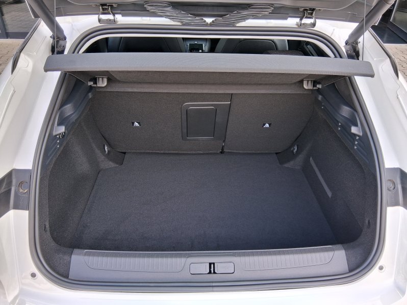 DS Automobiles DS4 TROCADERO 1.5 BHDI 96 KW full