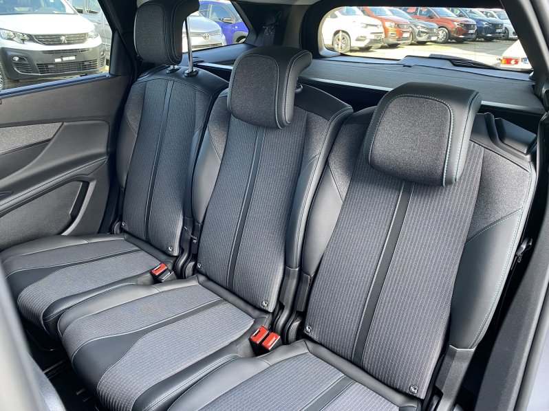 Peugeot 5008 5008 ALLURE PACK BHDi 130 EAT8 full