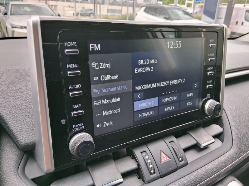 Toyota RAV4 COMFORT ST. 2.0 VVTi 4×4 129kW full
