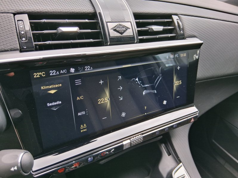 DS Automobiles DS7 CROSSBACK BASTILLE 1.5 BHDi 96 kW full