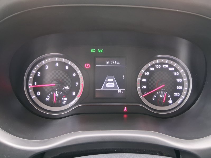 Hyundai i10 COMFORT CLUB 1.0i 49 kW full