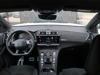 DS Automobiles DS7 CROSSBACK DS 7 CROSSBACK PERFORMANCE LIN full
