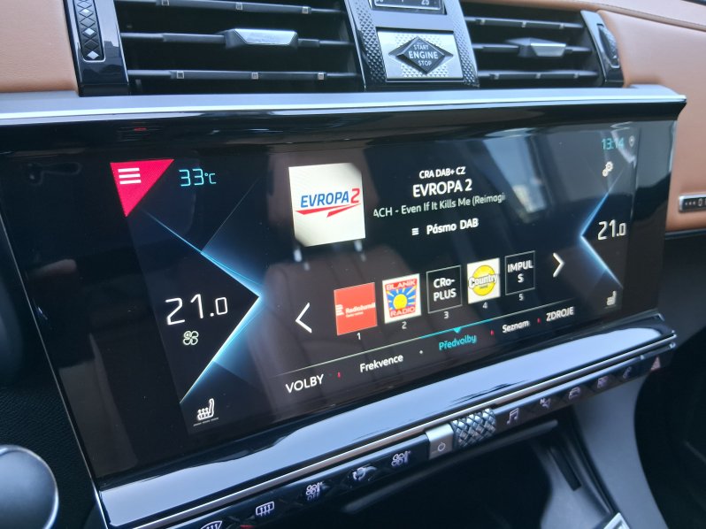 DS Automobiles DS7 CROSSBACK RIVOLI 1.6 E-TENSE 4×4 221 kW full