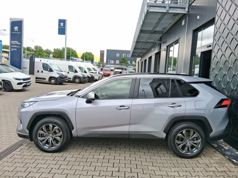 Toyota RAV4 COMFORT ST. 2.0 VVTi 4×4 129kW full