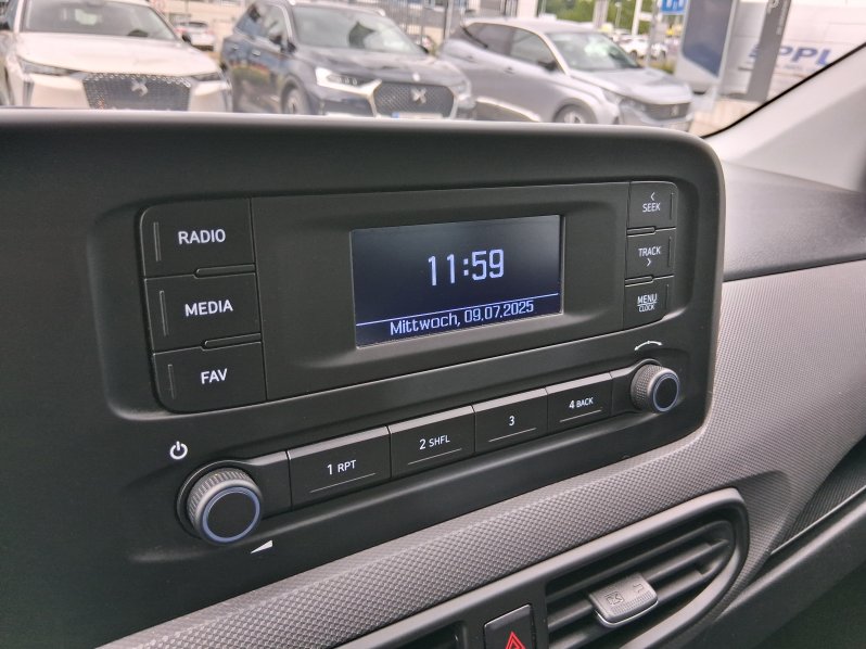 Hyundai i10 COMFORT CLUB 1.0i 49 kW full