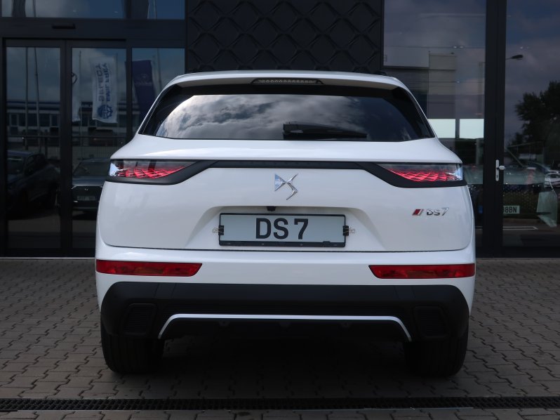 DS Automobiles DS7 CROSSBACK DS 7 CROSSBACK PERFORMANCE LIN full