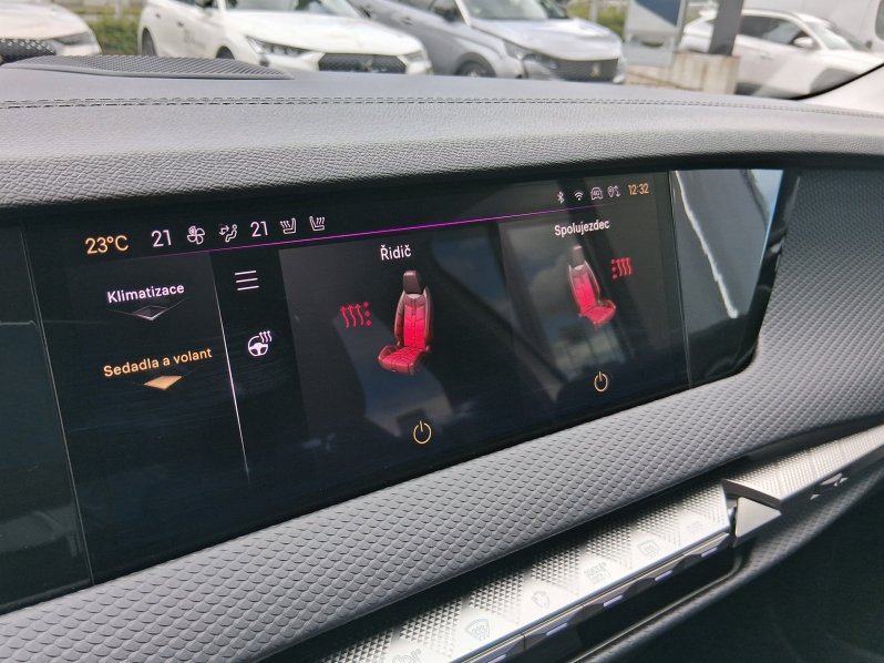 DS Automobiles DS4 TROCADERO 1.5 BHDI 96 KW full