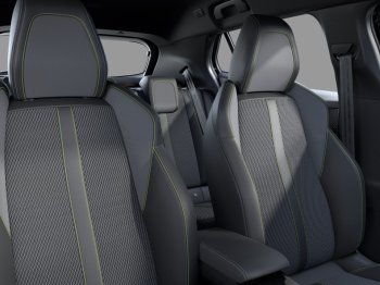 Peugeot 2008 2008 GT Hybrid 136 e-DCS6 full