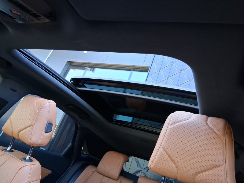 DS Automobiles DS7 CROSSBACK RIVOLI 1.6 E-TENSE 4×4 221 kW full