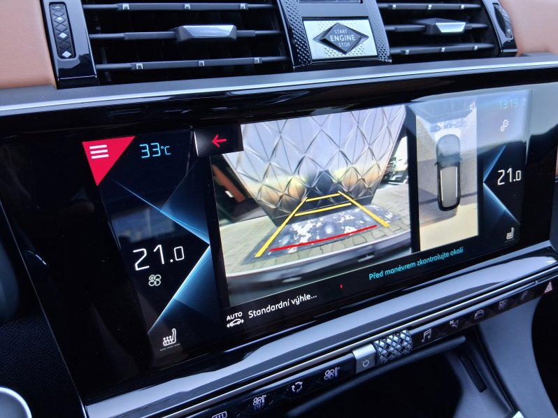 DS Automobiles DS7 CROSSBACK RIVOLI 1.6 E-TENSE 4×4 221 kW full