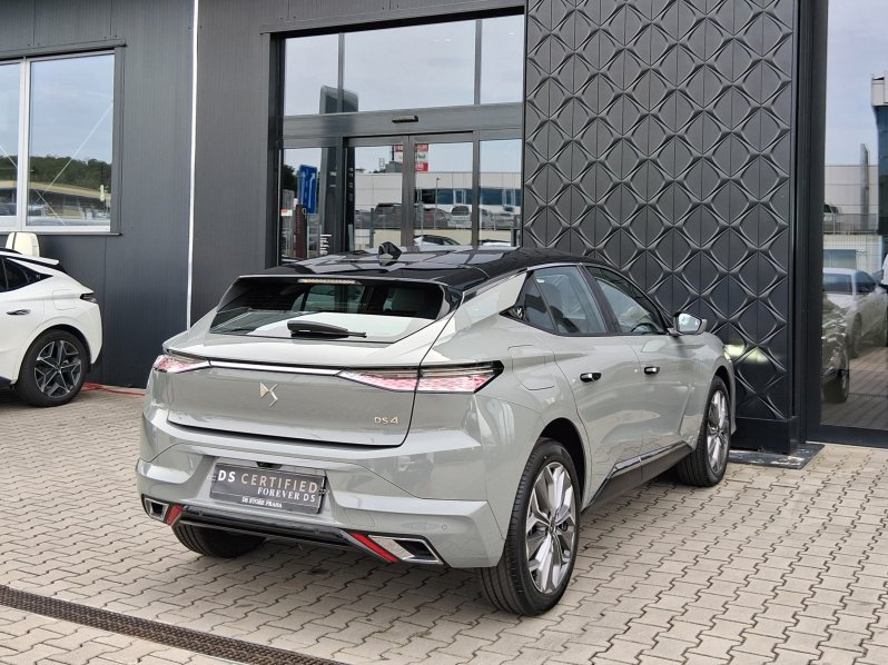 DS Automobiles DS4 TROCADERO 1.2 PURETECH 96 kW full