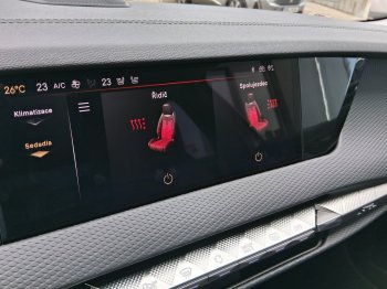 DS Automobiles DS4 TROCADERO 1.2 PURETECH 96 kW full
