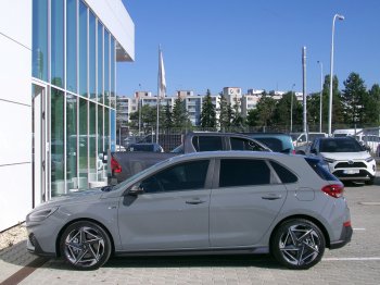 Hyundai i30 N-LINE 1,5 T-GDi MHEV 103kW full
